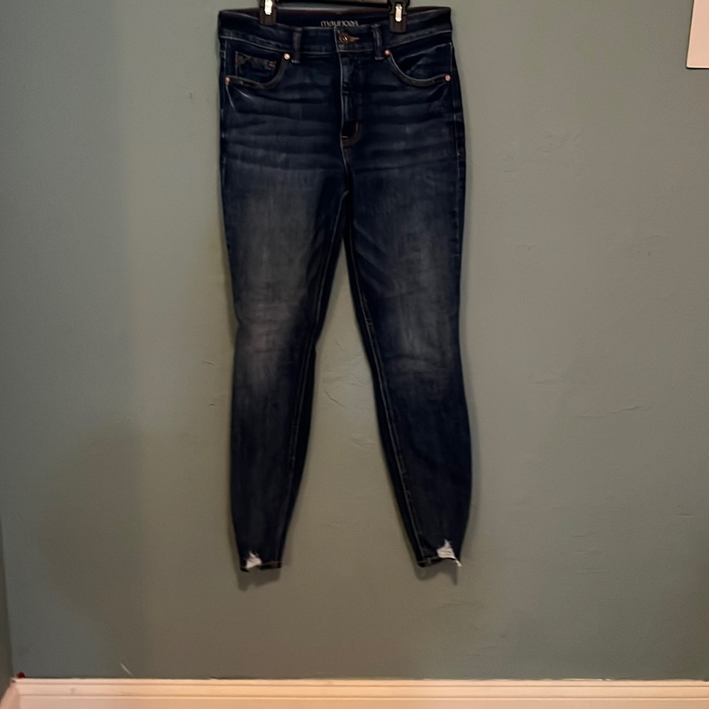 Maurice’s skinny blue jeans